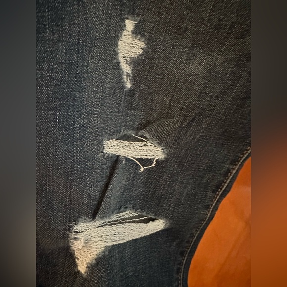 NWT OLD NAVY Petite 4 Mid- Rise Power Slim Straight Jeans - Picture 8 of 9